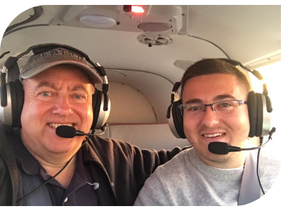 Mike in plane (1) Mike in plane (1)